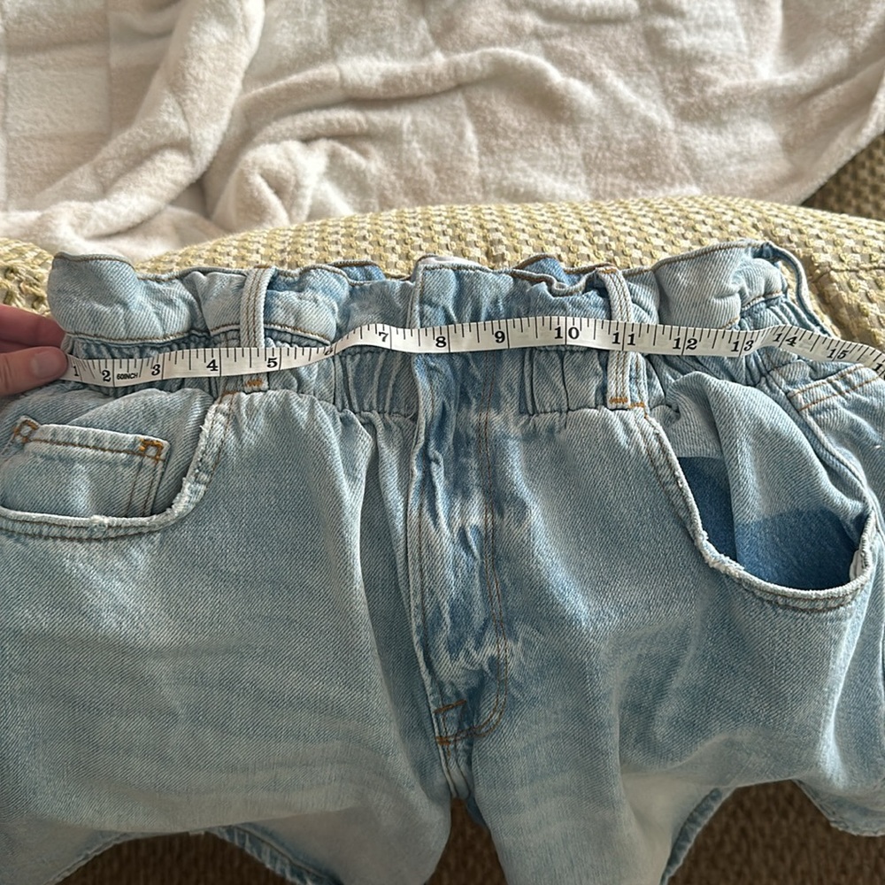FRAME Denim Shorts - Picture 10 of 12